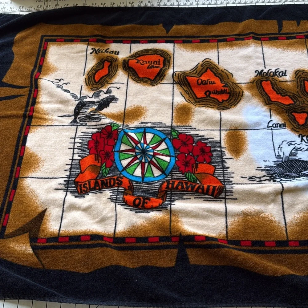 Vintage AJW Inc. Hawaiian Islands Souvenir Towel – Map Print – 100% Cotton